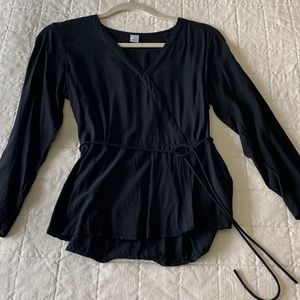 Black old navy blouse xs